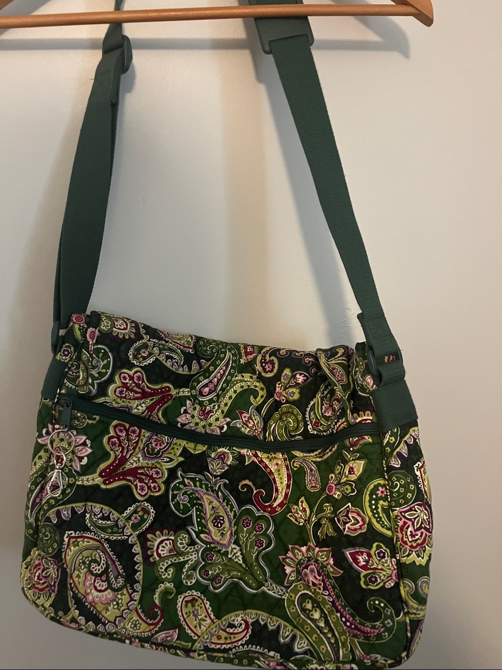 Vera Bradley messenger bag - Picture 3 of 6